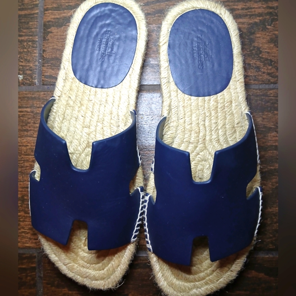 Hermès Navy Blue Antigua Espadrilles Sandals - Picture 2 of 10